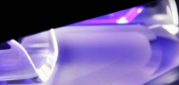 汽車(chē)照明的“三國(guó)爭(zhēng)霸”時(shí)代：LED、OLED、激光車(chē)燈，誰(shuí)將是未來(lái)的主流？